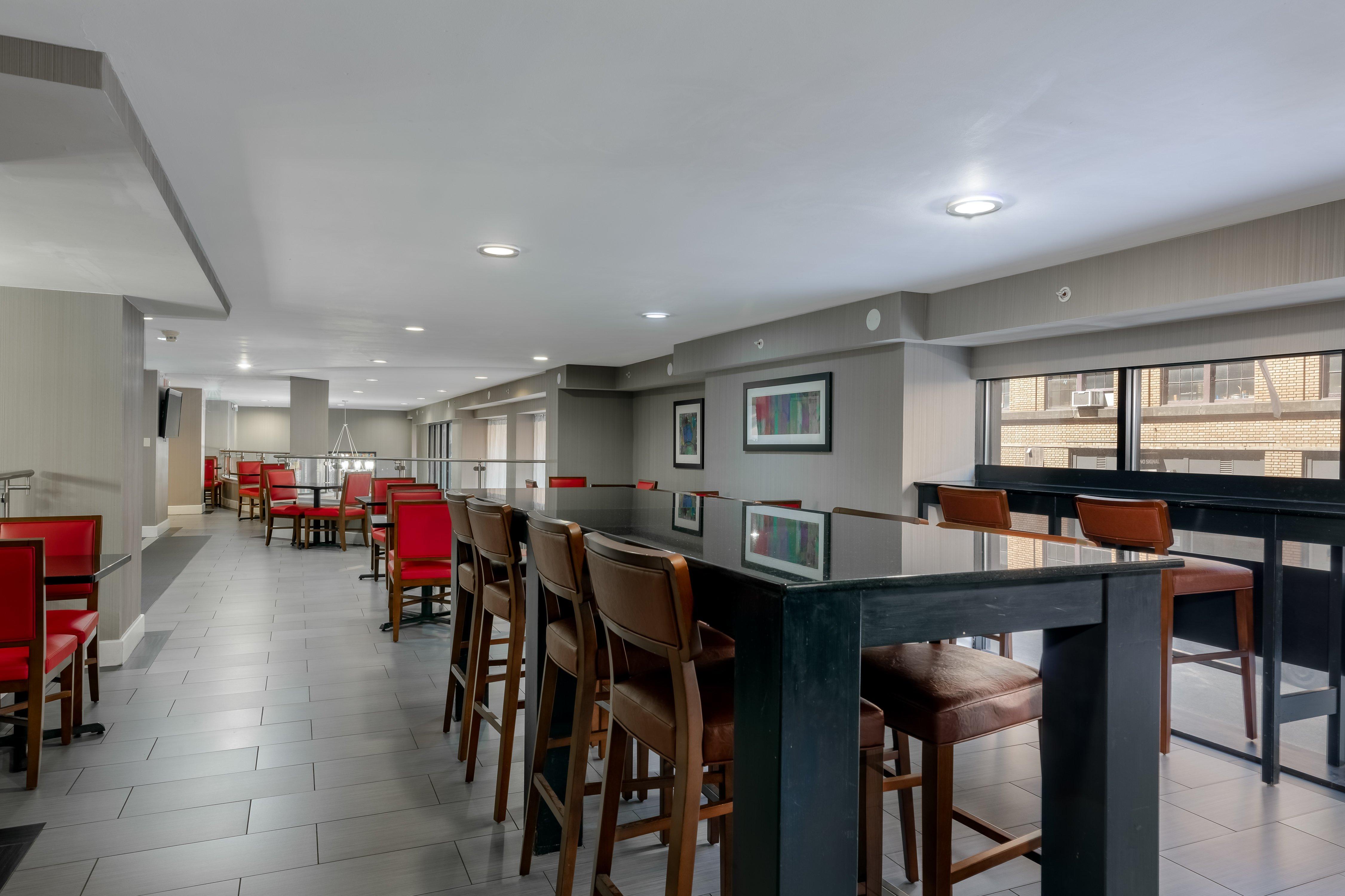 Holiday Inn Express & Suites - Atlanta Downtown By Ihg Екстериор снимка