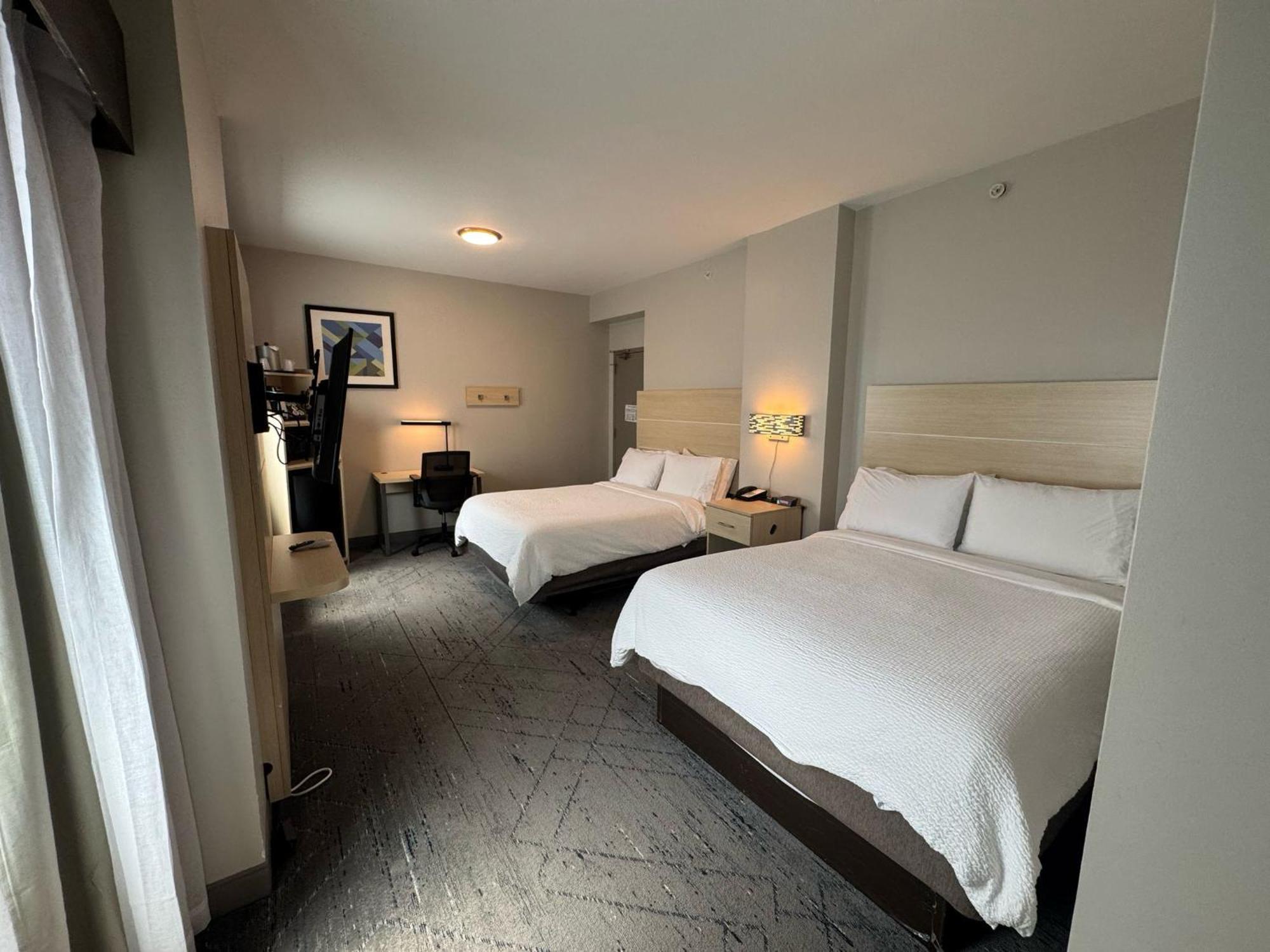 Holiday Inn Express & Suites - Atlanta Downtown By Ihg Екстериор снимка