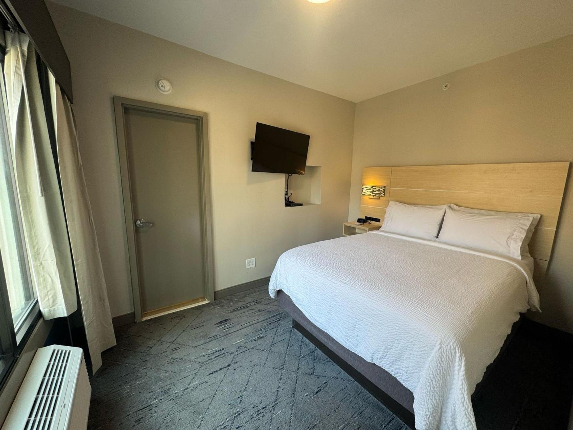 Holiday Inn Express & Suites - Atlanta Downtown By Ihg Екстериор снимка