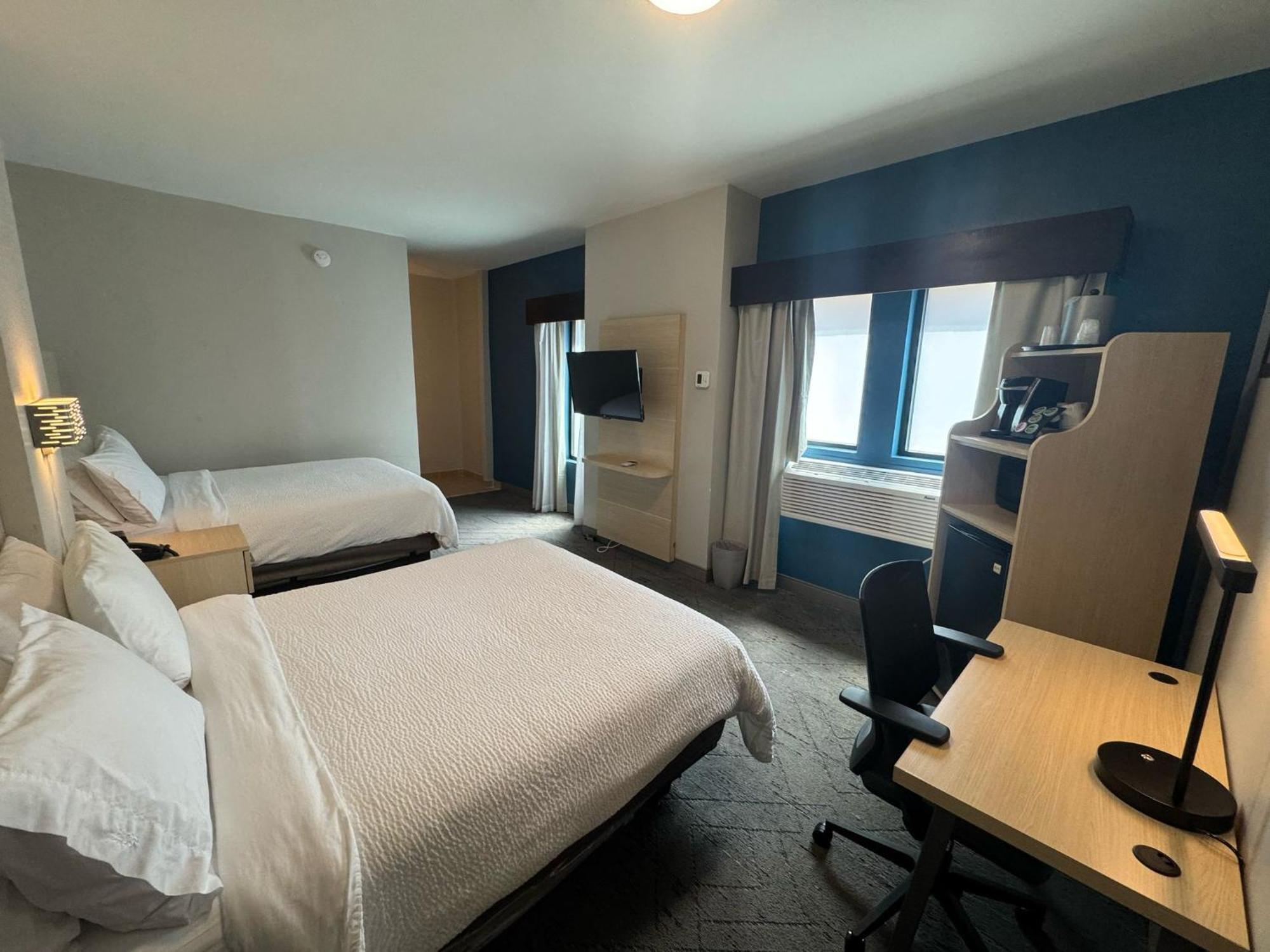 Holiday Inn Express & Suites - Atlanta Downtown By Ihg Екстериор снимка