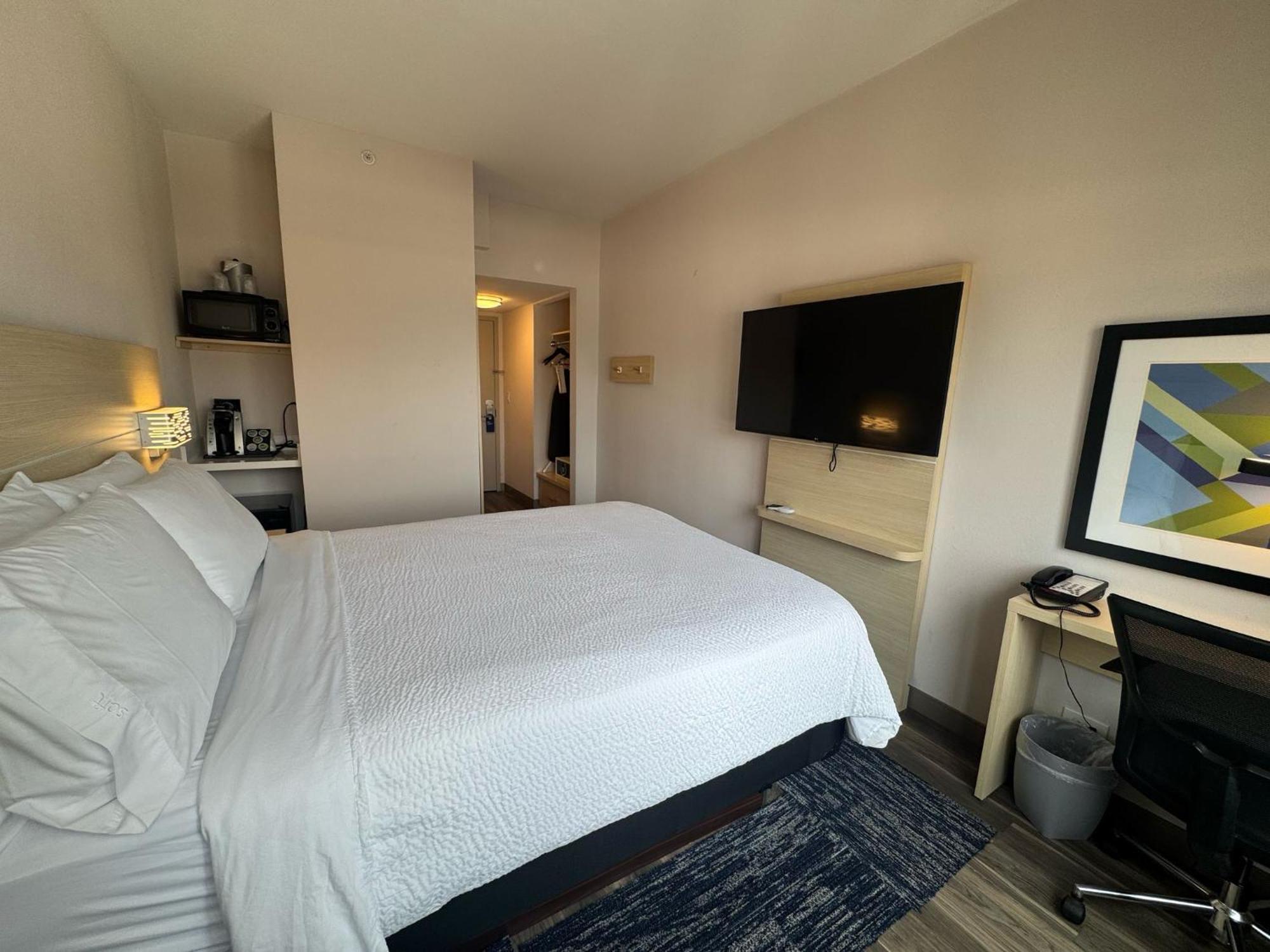 Holiday Inn Express & Suites - Atlanta Downtown By Ihg Екстериор снимка